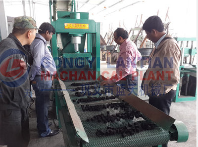 Hydraulic BBQ briquette making machine