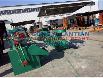 Charcoal extrude machine