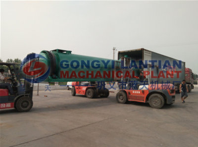 Rotary drum sawdust dryer